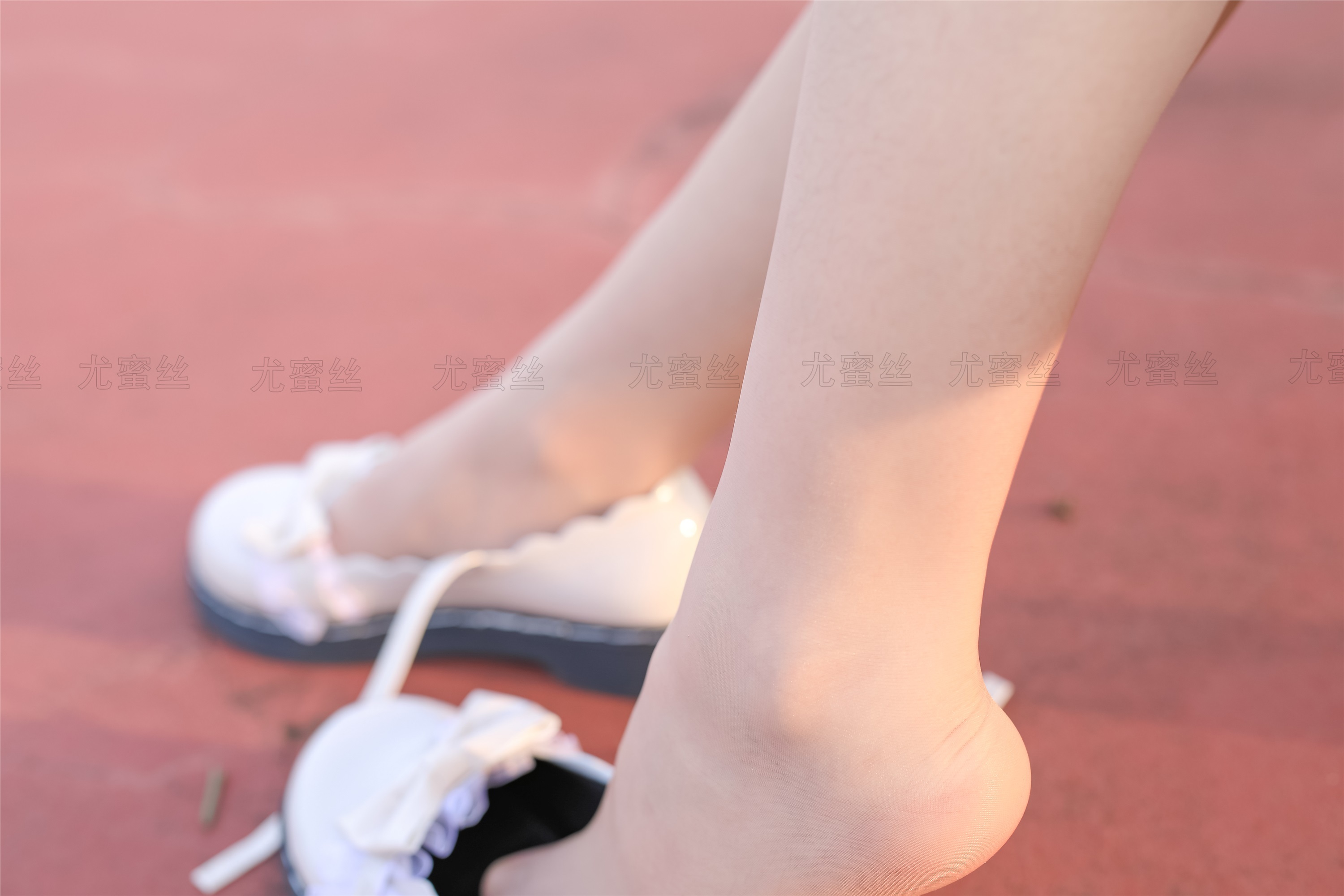 尤蜜丝 穿搭写真 NO.025